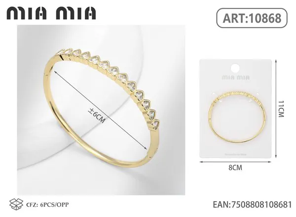 Brazalete de moda dorado con corazones de circonias