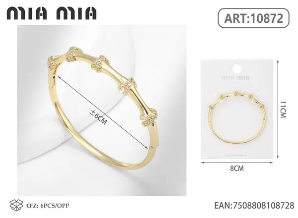 Brazalete de moda dorado con diseño de bambú y circonias