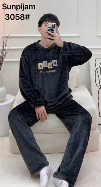 Conjunto de pijama de felpa para hombre con estampado de letras, color gris oscuro