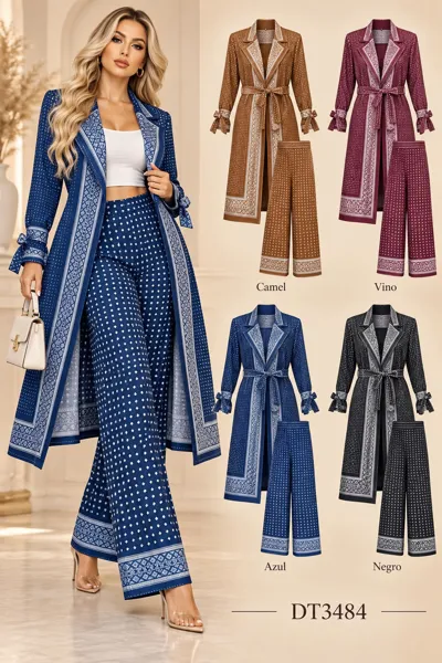 Conjunto de abrigo y pantalón