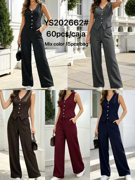Conjunto de chaleco y pantalón