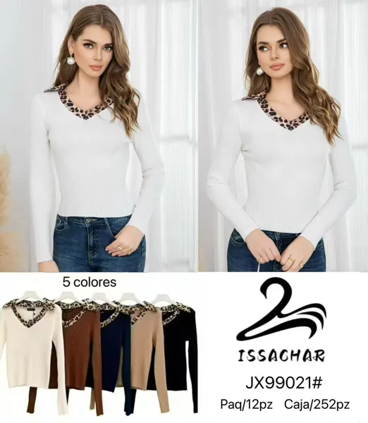 Blusa con cuello estampado