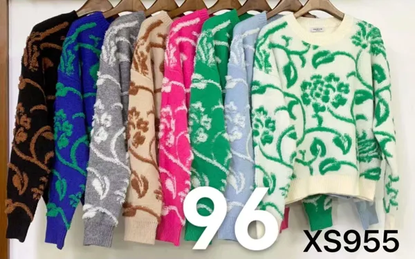 Suéter con estampado floral y de enredadera-XS955