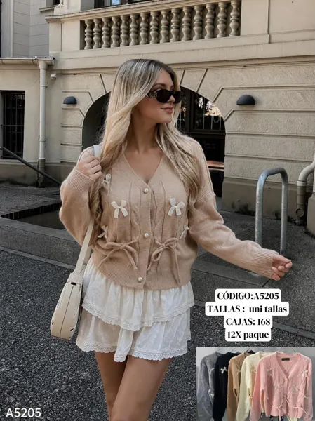 Cardigan con lazos