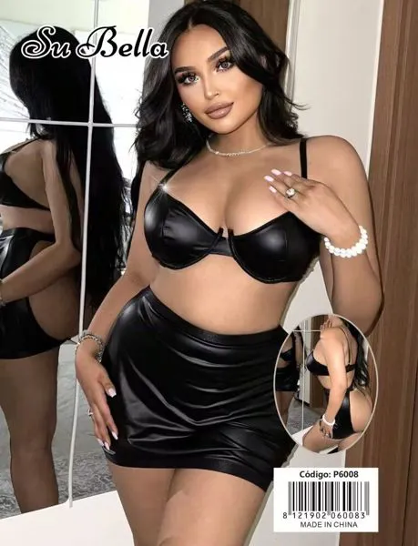 Conjunto de lencería de cuero negro