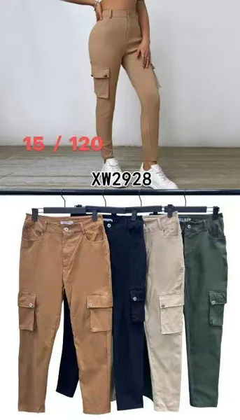 Pantalón cargo entallado para dama