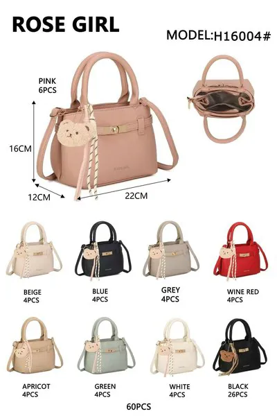 Bolsa de mano con asa y dije