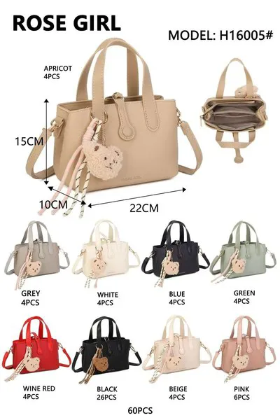 Bolsa estructurada con asa y dije