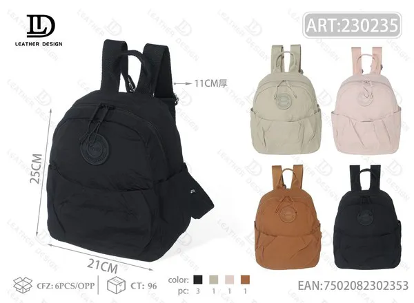 Mochila impermeable de nailon para dama