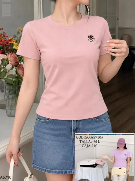 Camiseta básica de cuello redondo