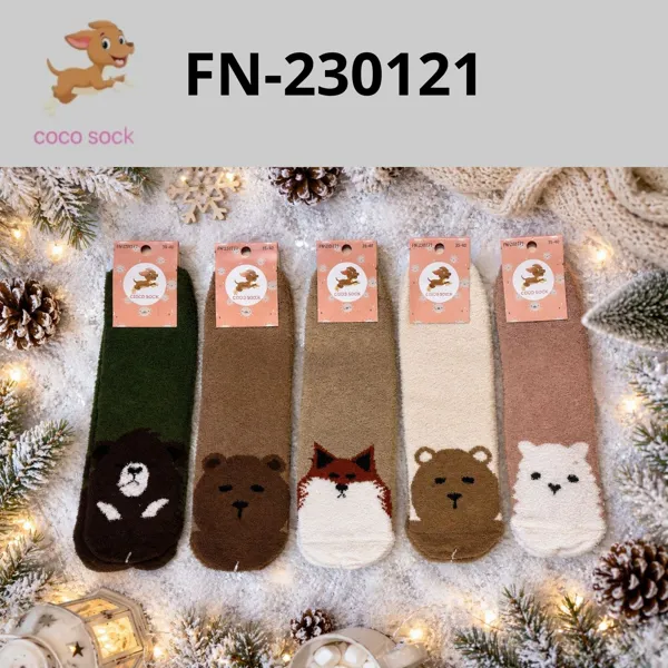 Calcetines de felpa con diseño de animales