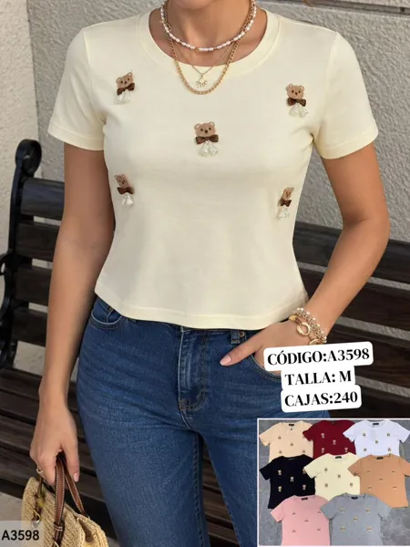 Playera con apliques de ositos
