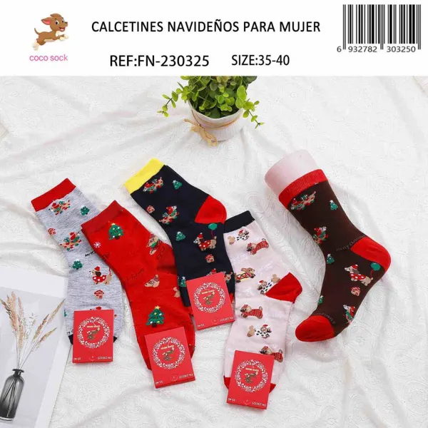 Calcetines navideños con perritos