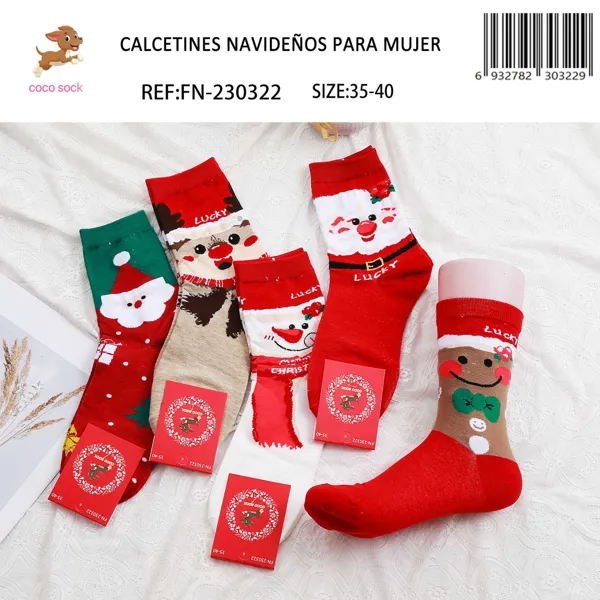 Calcetines navideños con Santa y reno