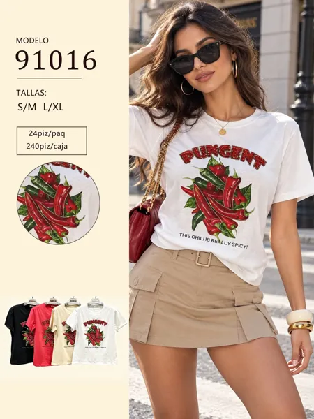 Playera con estampado de chiles