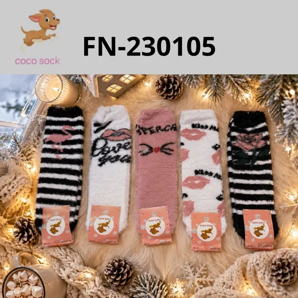 Calcetines peluche estampados