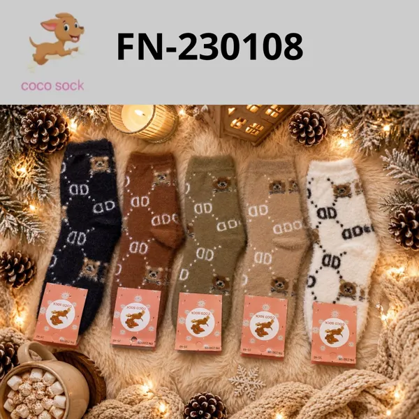 Calcetines de felpa con diseño de ositos