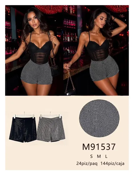 Short brillante de tiro alto