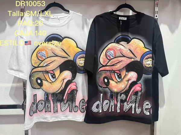 Playera oversize estampado Mickey Mouse