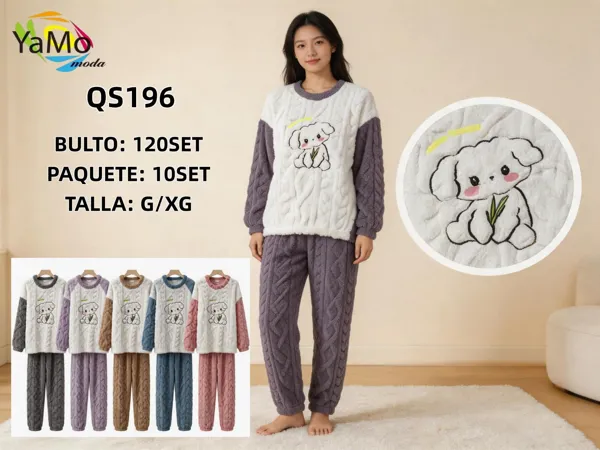 Conjunto de pijama de peluche