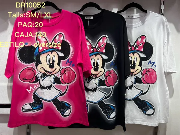 Playera oversize Minnie Mouse