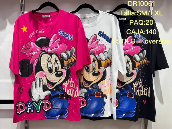 Playera oversize Minnie Mouse