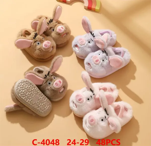 Pantuflas de felpa con diseno de cerdito para ninos