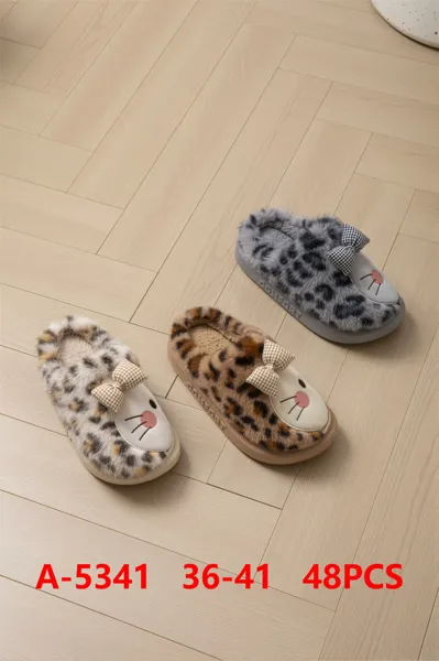 Pantuflas de felpa con estampado de leopardo y gatito para mujer