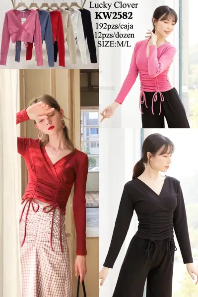 Blusa cruzada con cordones laterales