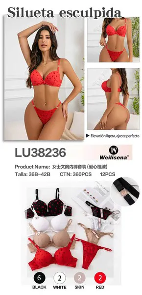 Conjunto de sostén push-up y tanga con corazones