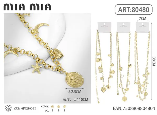 Cinturón de cadena metálica para dama con dijes de luna estrella y corazones