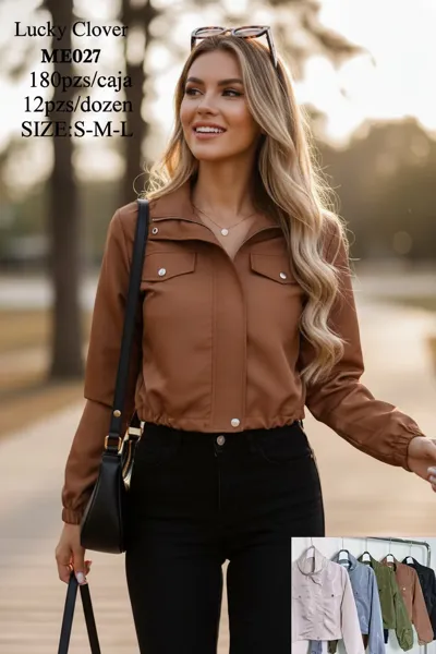 Chaqueta corta con cierre y bolsillos de solapa para mujer