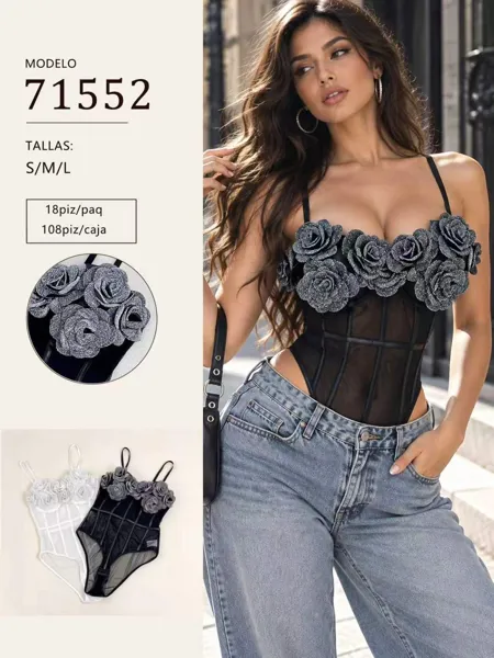 Body con flores decorativas