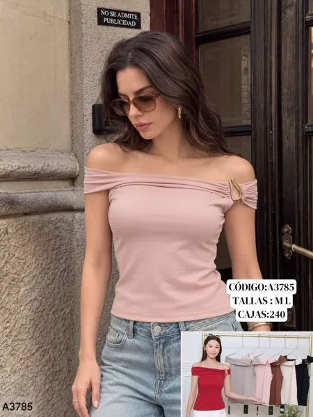 Blusa con hombros descubiertos