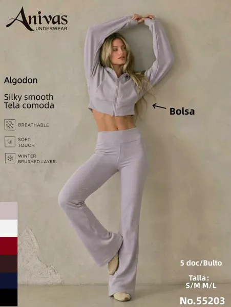 Conjunto deportivo afelpado de chamarra corta con cierre y pantalón acampanado para mujer