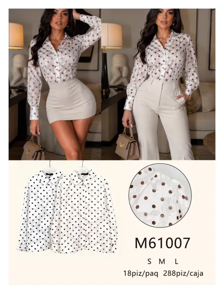 Camisa de botones con estampado de lunares