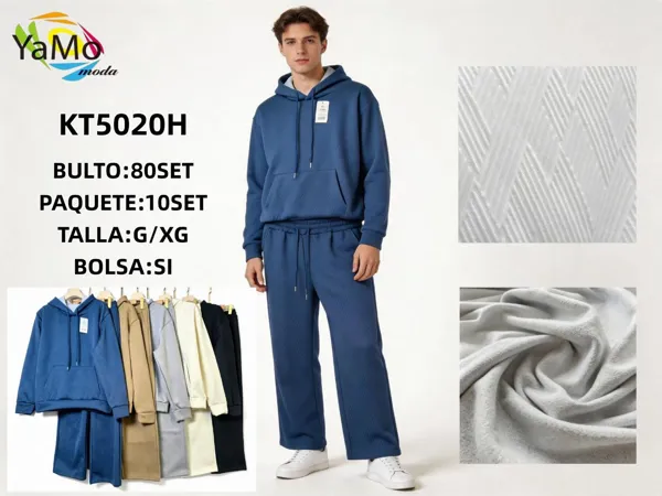 Conjunto de sudadera con capucha y pantalón
