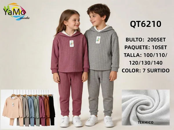 Conjunto de sudadera con capucha y pantalón