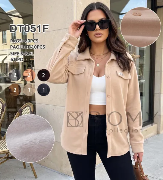 Chamarra tipo camisa de polar con botones y bolsillos para mujer