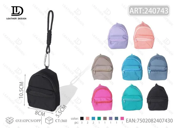 Monedero mini mochila de nylon con llavero y mosquetón 8x10.5 cm