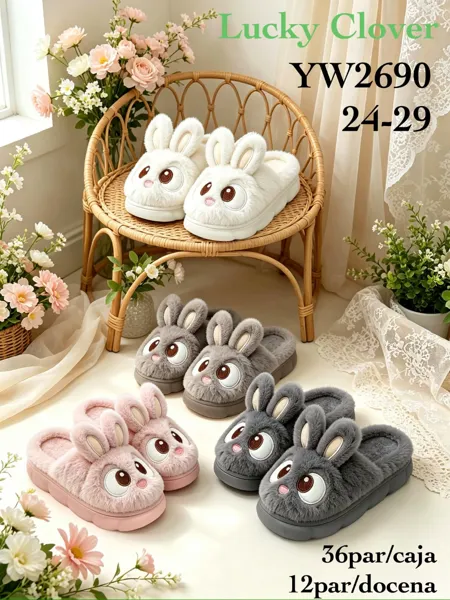 Pantuflas de peluche infantiles con orejas de conejo